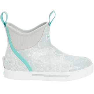 Xtratuf Blue 7 Women's Wheelhouse 6 Inch Ankle Deck Boot Coho Size